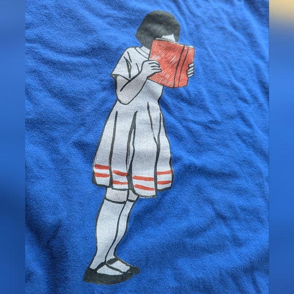 Avid Reader Youth Size Large Short Sleeve Shirt - Picture 4 of 5